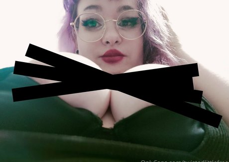 twistedlittlefree high quality pornstar image