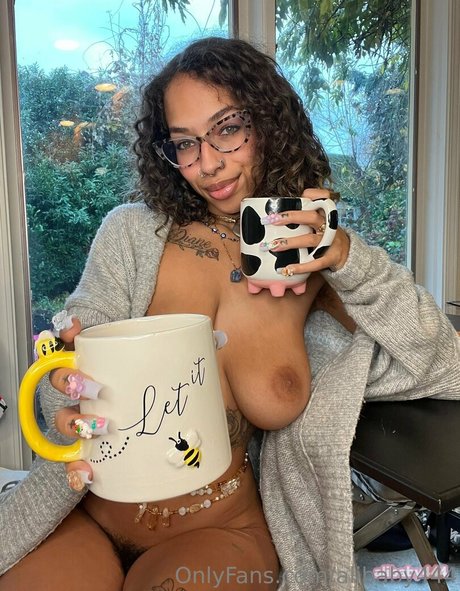 muscle girls onlyfans naked photos