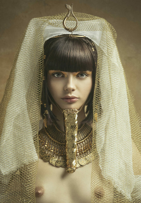 Marie Grippon star high quality photos