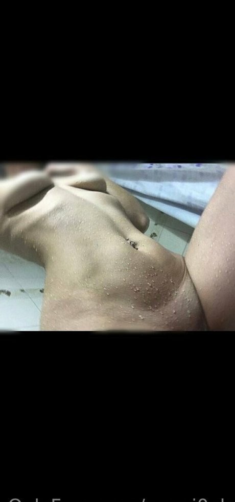 angui0ok model exclusive galleries