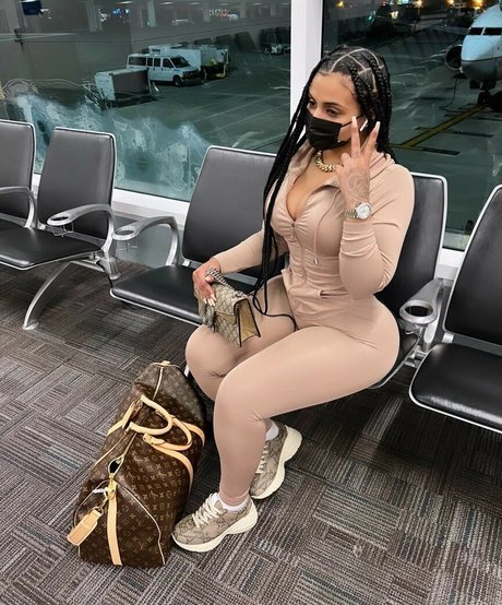 Princess A1naniee star erotic images