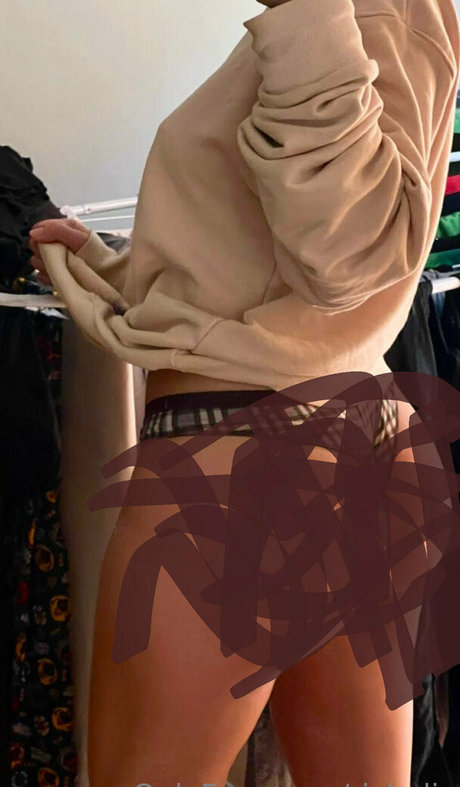 richelis pornographic model pics