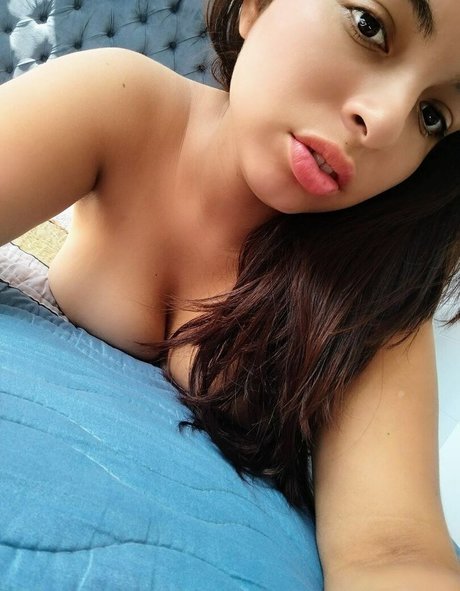 Isis kataleya pornstar pretty pic