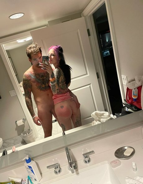 Strawberrysquirtcake nice pornstar img