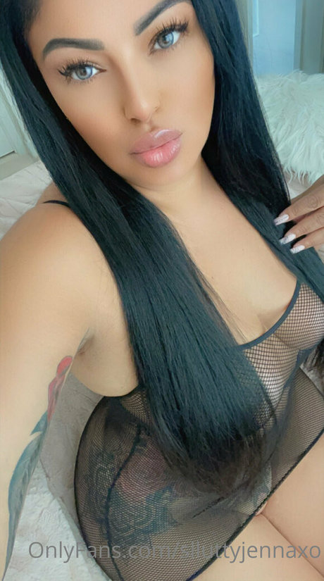 thick jennakumz high quality pornstar pics