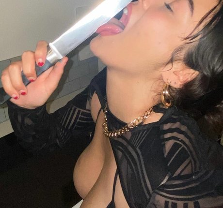 Lotti Loka sexy star gallery