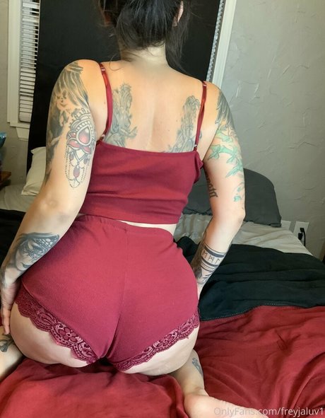 freyjaluv1 sexy pornstar picture