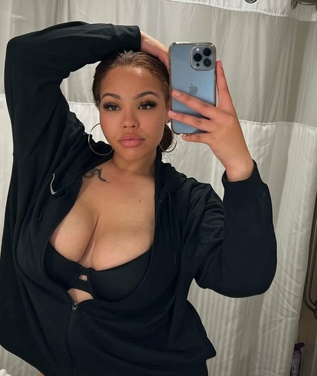 Teeee pornstar hd photo