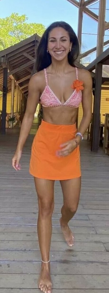 Melanie Wilking nice actress image