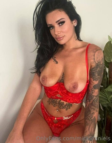 mickidaniels pornstar free archive