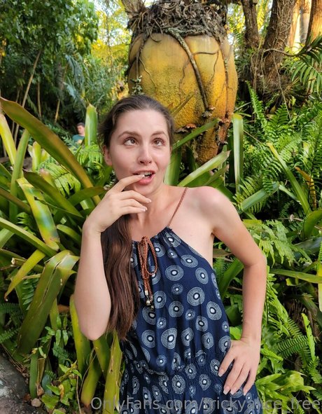 trickyalice free beautiful model images