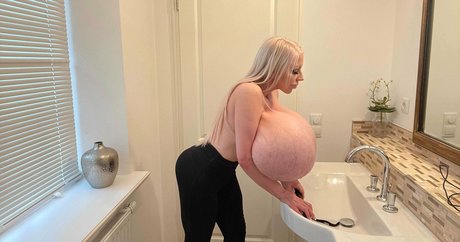 beshinedotcom star porn archive