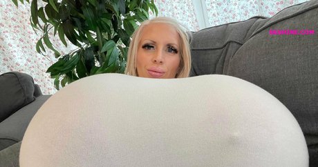 big ass jeans onlyfans art naked img