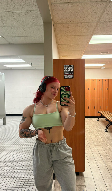 fitbycharlotte exclusive model images
