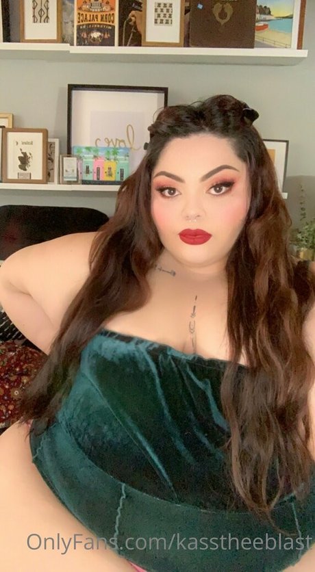 goth threesome onlyfans sexy pic