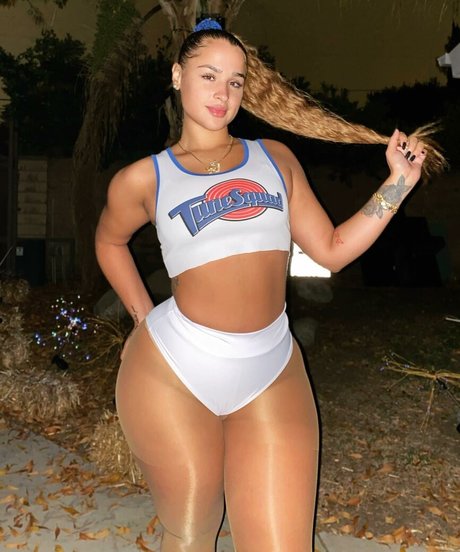 janaevic nude actress archive