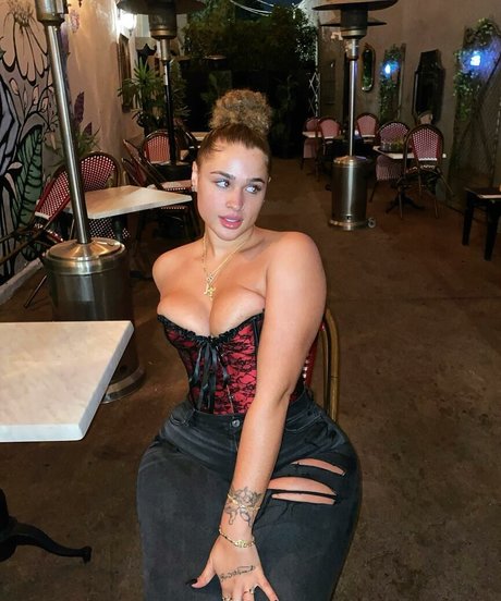 janaevic top pornstar picture