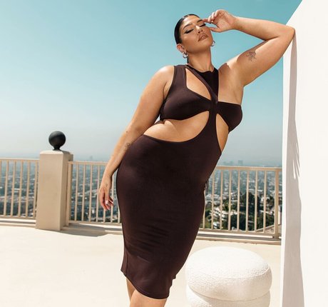 La Tecia Thomas beautiful pornstar photos