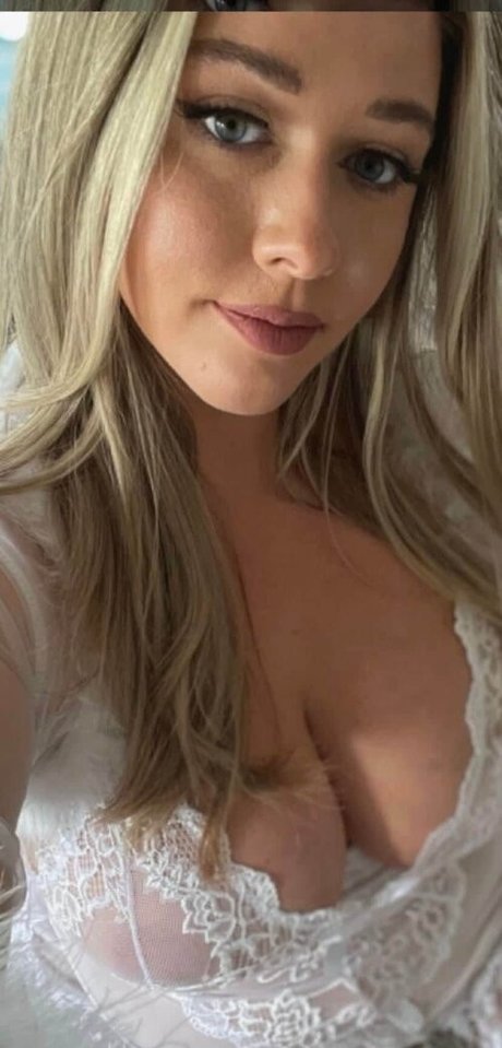 Ellanabryan star perfect picture