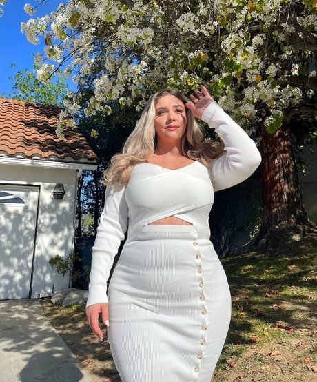 Ellanabryan pretty pornstar archive