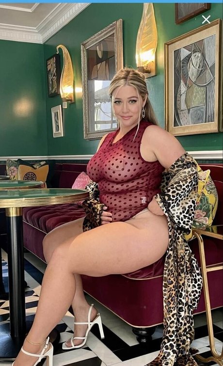 Ellanabryan profile image