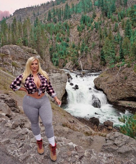 Taya Christian nudes star pic