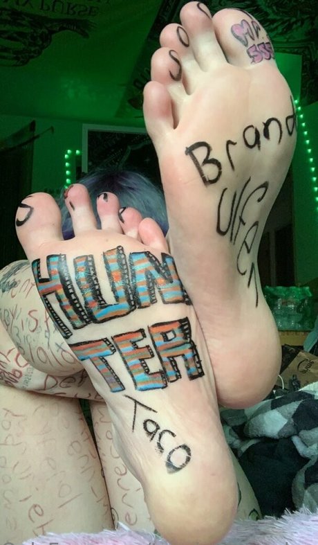 teasinglytrashed porn actress photo