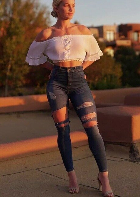 Morgan Moroney erotic pornstar image