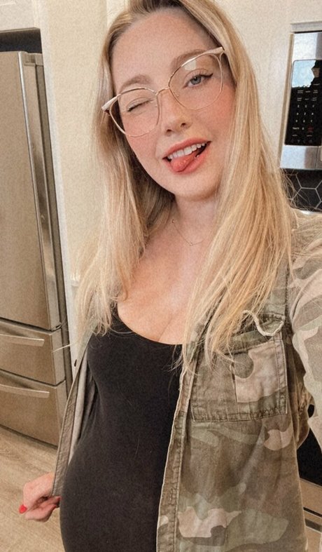 Cannibalqueen nice pornstar images
