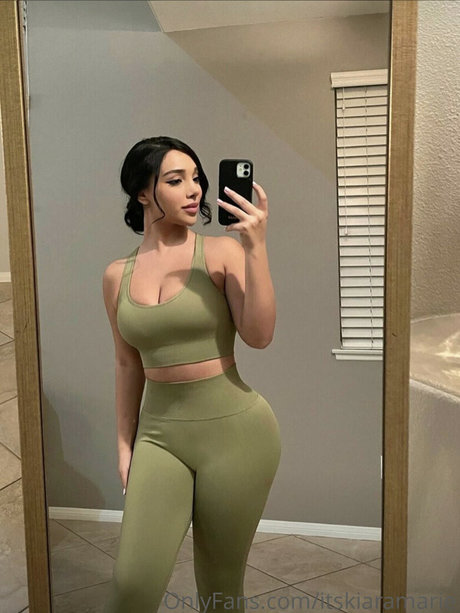 Kiara Marie sex star images
