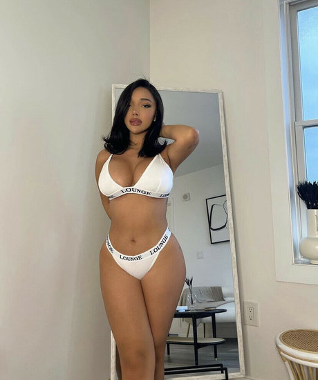 Kiara Marie xxx actress archive