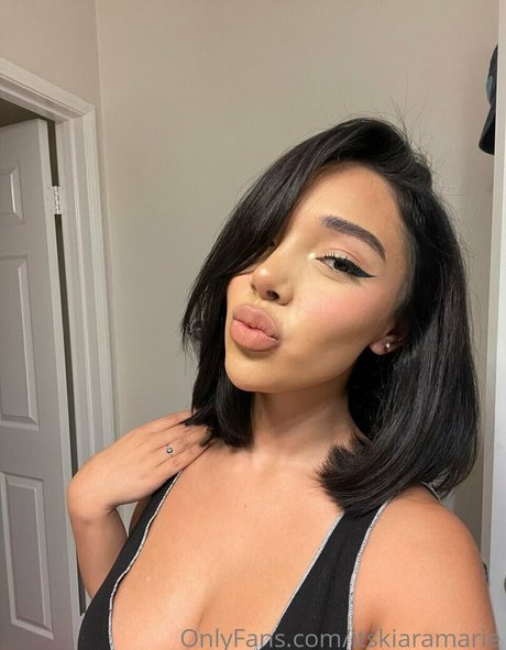 Kiara Marie model pornographic photo