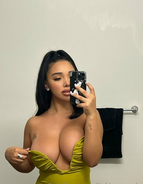 Kiara Marie pornstar nice gallery
