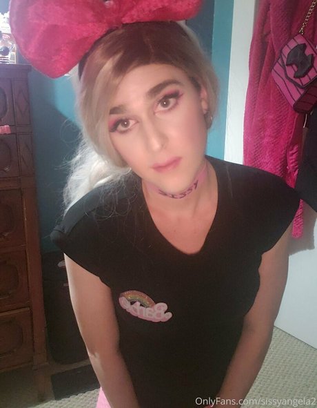 angela allure profile image