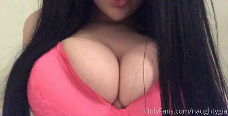 giasnudes pretty model photos