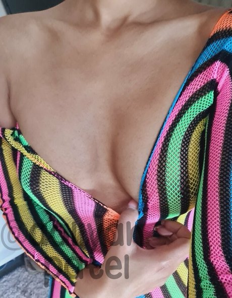 aaliyahlrose star high quality picture