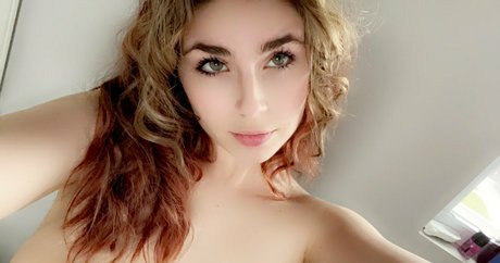 candycrushgirl pornstar nude pics