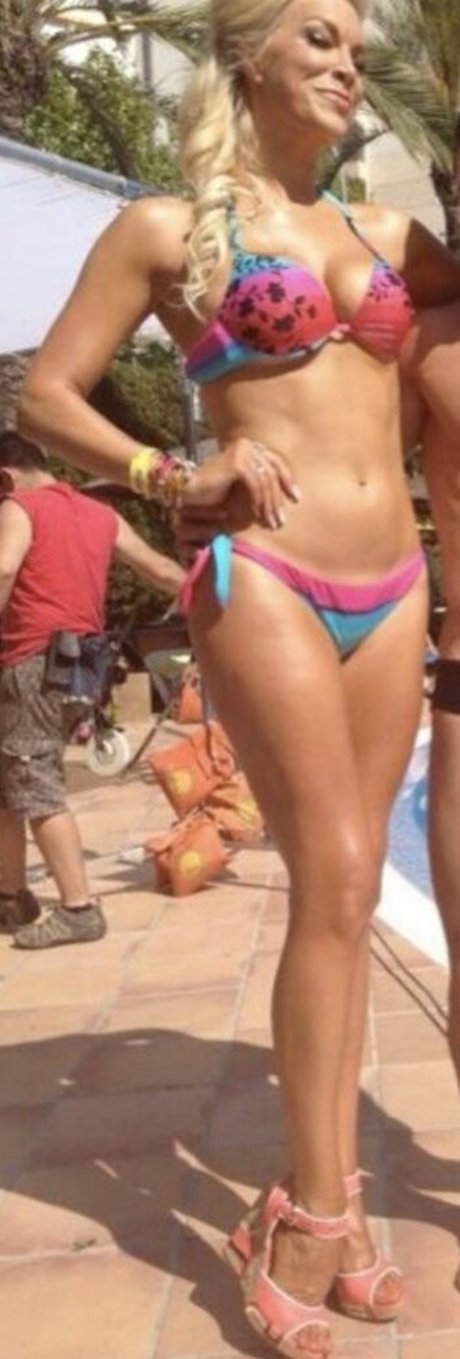 Hannah Waddingham exclusive actress pic