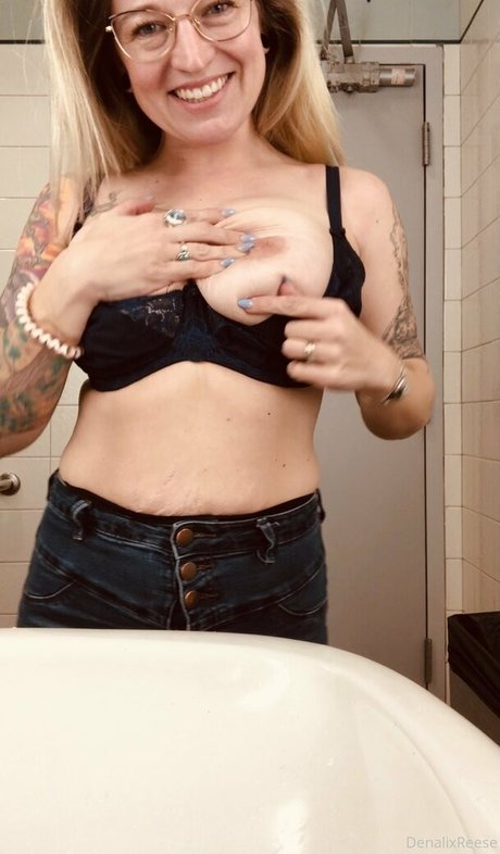 denalireese naked star picture