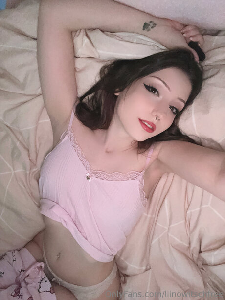 liinowitschfree porn model image