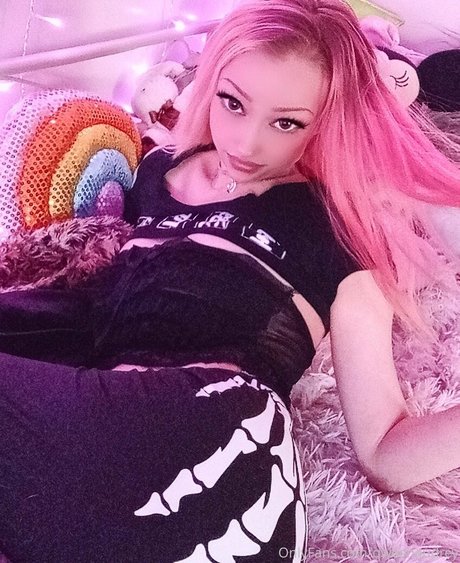 qweenaudrey nudes star image