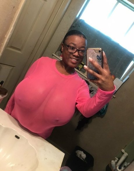 idreamofebony model hot pictures