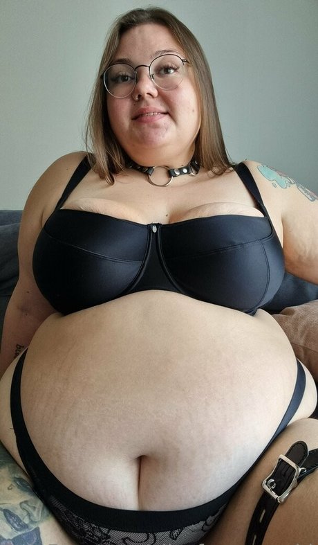 alicefrommarsbbw model xxx pic