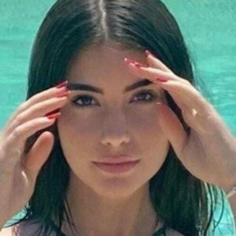 layla baaby perfect model photos
