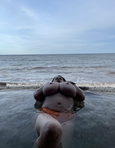 cute onlyfans naked galleries