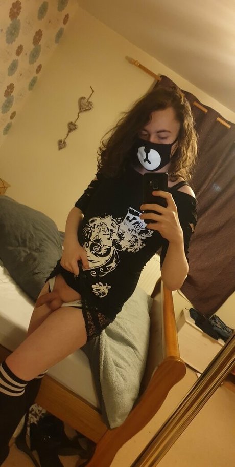 wedgiepupellie naked pornstar archive