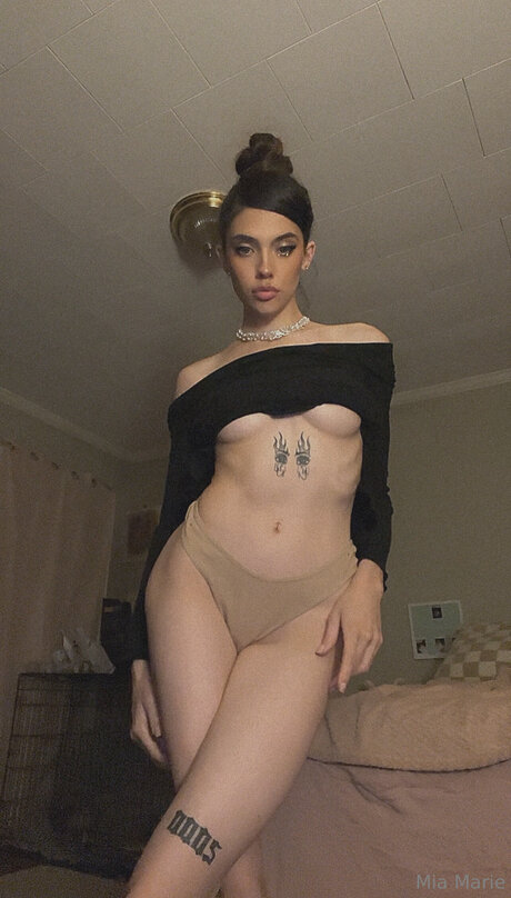 miaxomarie pornstar sexy archive