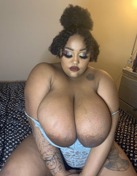 supersaiyanboobs model gallery