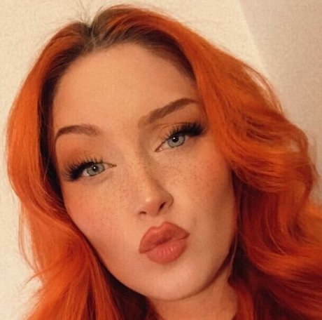 Mia Blossom pornstar nudes galleries