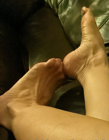 feetannabelle star naked gallery